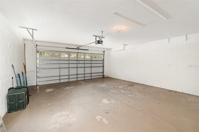 Building Photo - 1610 Song Sparrow Ct