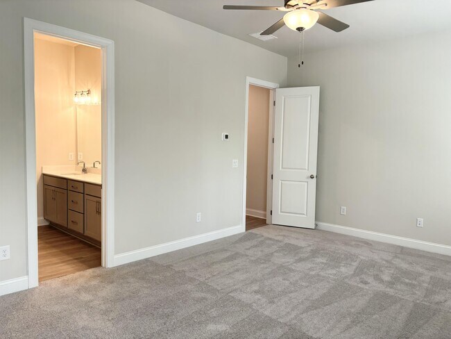 Building Photo - 781 Stickley Oak Way