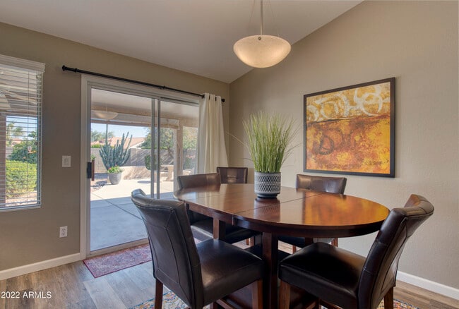 Building Photo - 20615 N Ventana Dr W