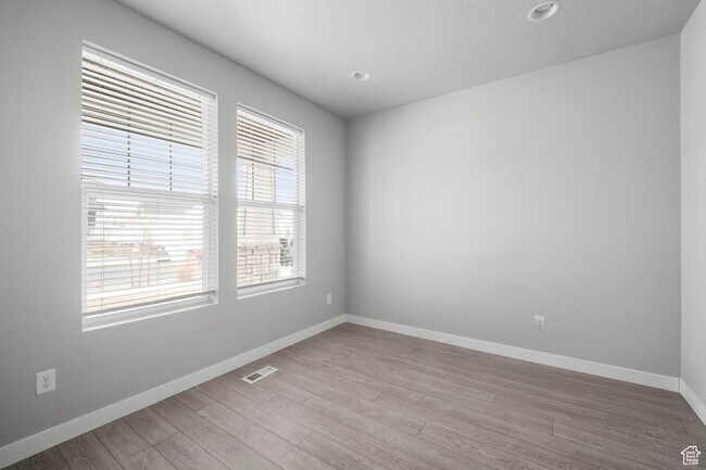 Building Photo - 13099 Twisted Oaks Dr