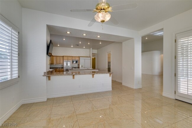 Building Photo - 8706 Mesa Madera Dr