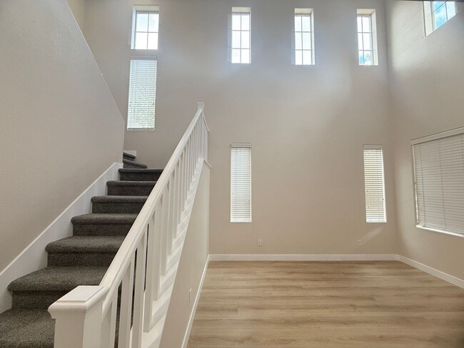 Building Photo - 11904 Amistoso Ln