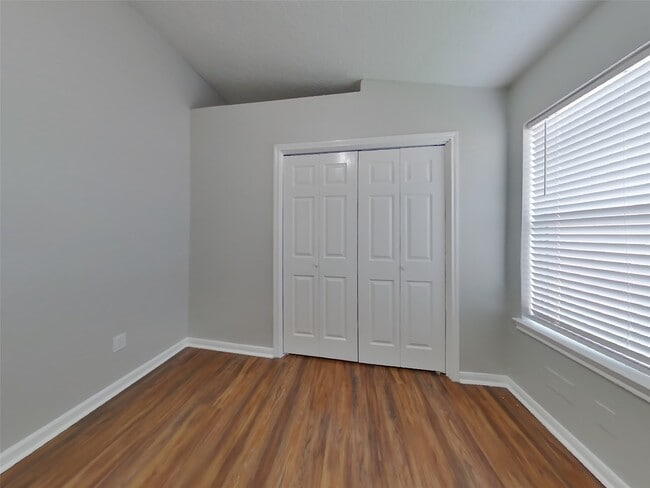 Building Photo - 3142 Boynton Dr