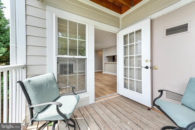 Building Photo - 20991 Timber Ridge Terrace