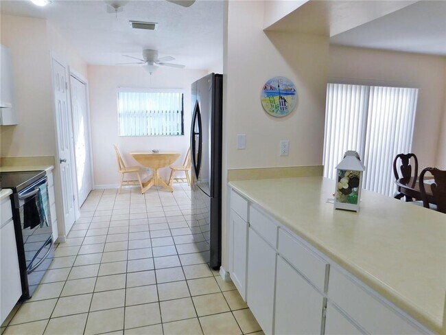 Building Photo - 40 Dale Pl