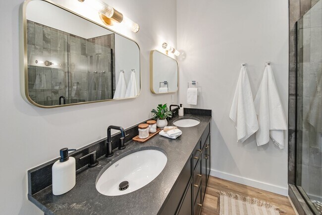 Building Photo - 1861 Zeta Way