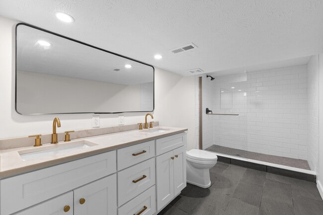 Downstairs Bathroom - 564 W 2nd Ave