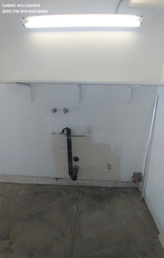 Building Photo - Price Lowered! Chino Hills 2 Bedroom Townhome