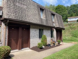 Building Photo - 204 Kellywood Mnr