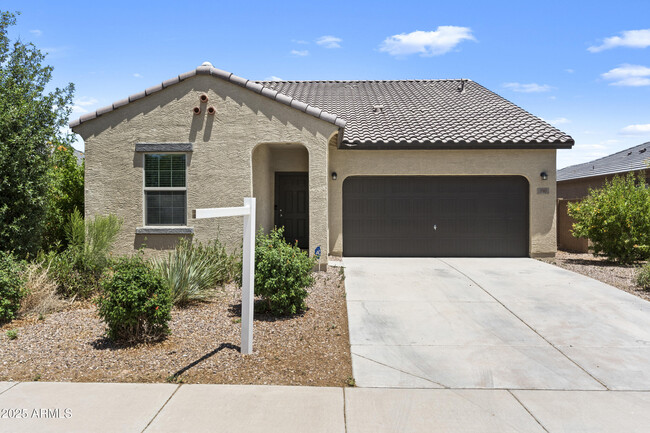 Building Photo - 390 S Verdad Ln