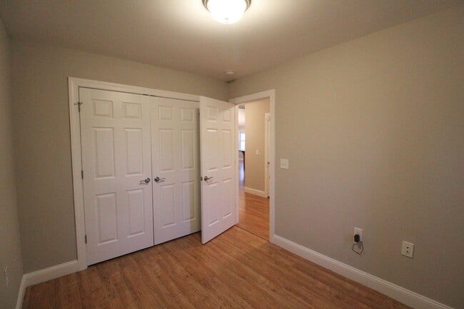 Building Photo - 500 Callaway Circle