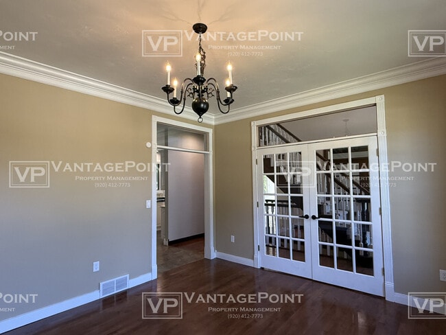 Building Photo - 3121 Squire Ct