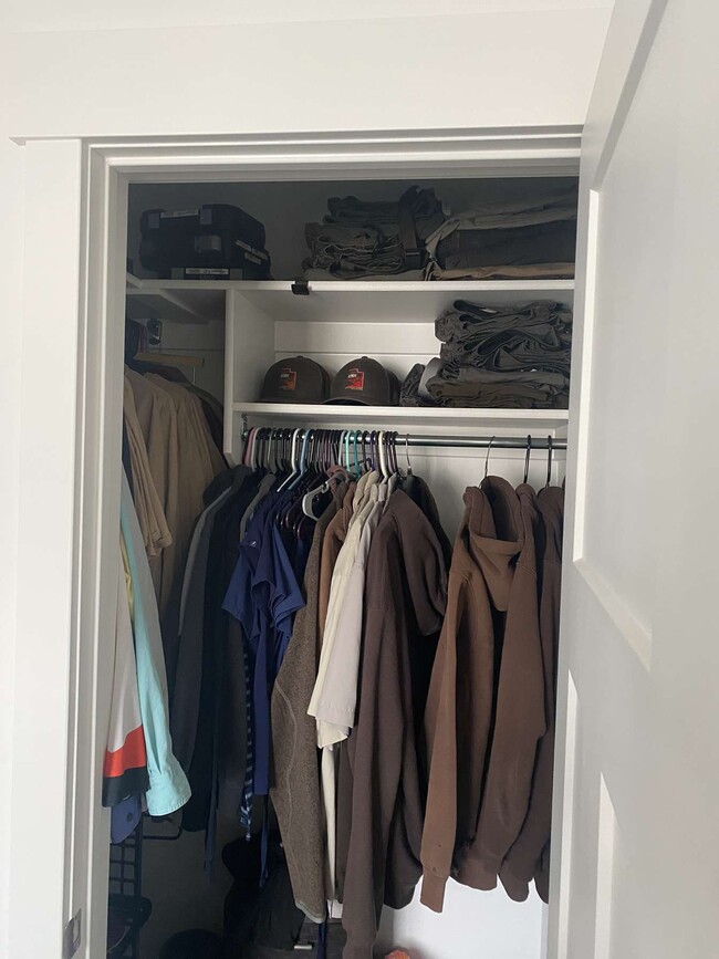 Building Photo - 546 E 625 S