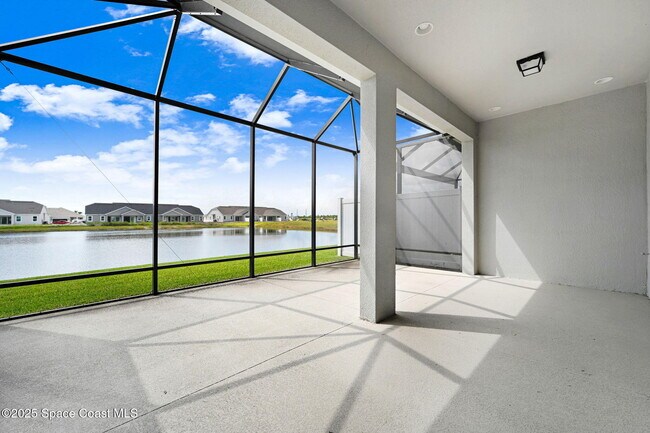 Building Photo - 2988 Pangea Cir