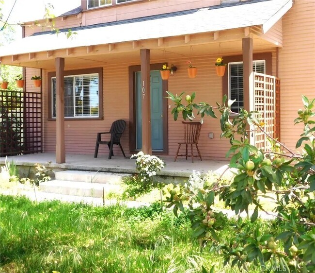 Building Photo - 107 Capitol Hill Dr