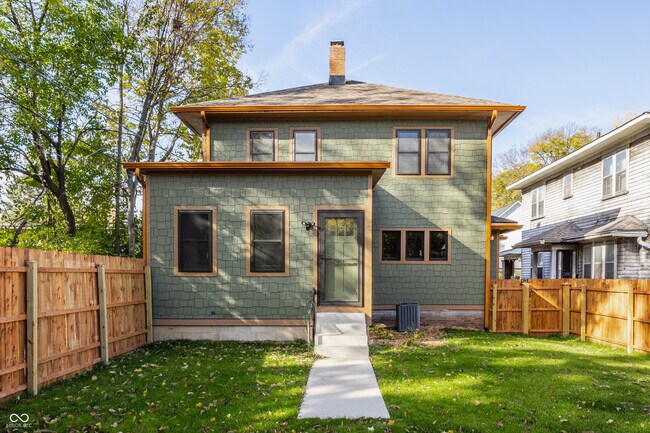 Building Photo - 1235 Tecumseh St