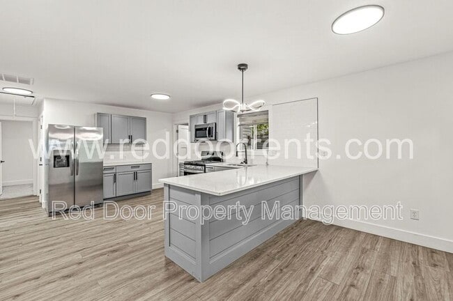 Building Photo - 1254 McDougal St