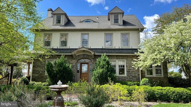 Building Photo - 7630 Cheltenham Ave