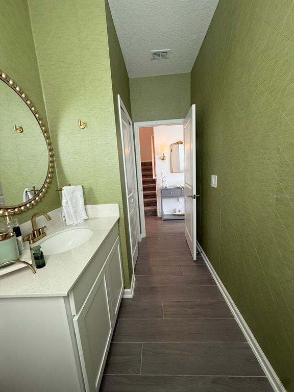 Building Photo - 8097 Sayings Dr