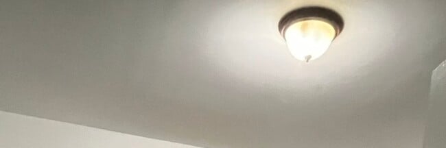 Building Photo - 13841 Forest Ave