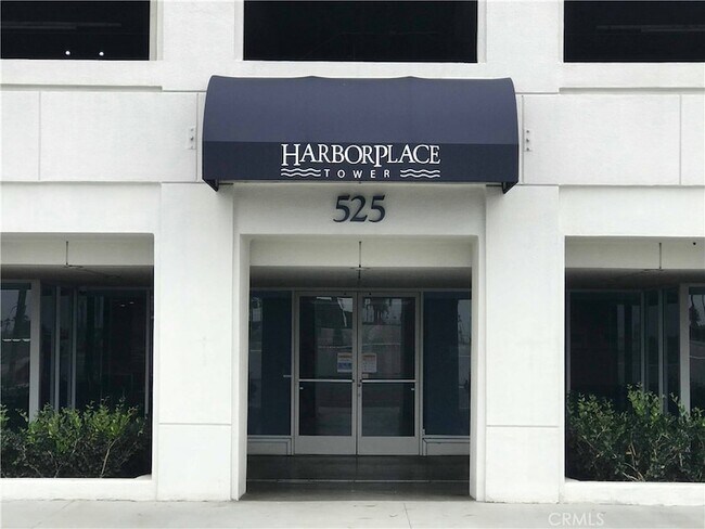 Building Photo - 525 E Seaside Way