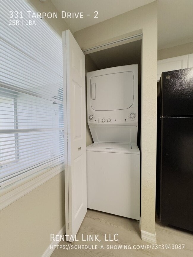 Building Photo - 331 Tarpon Dr