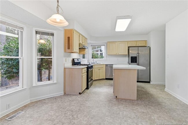 Building Photo - 114 Covewood Ct