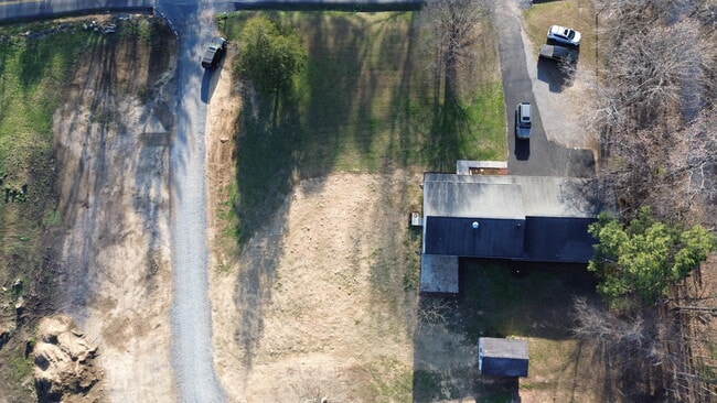 Building Photo - 2267 Old Parksville Rd NE