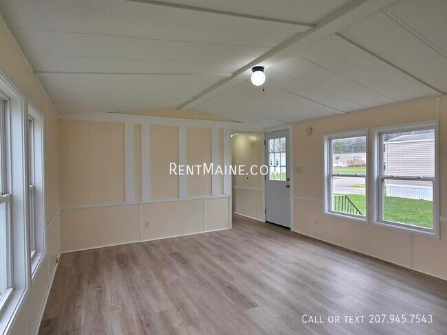 Building Photo - 41 Hatch St