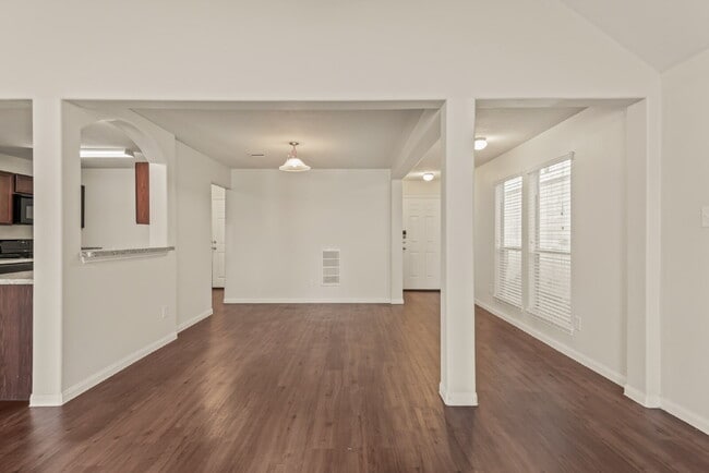 Building Photo - 15434 Bammel Oaks Ct
