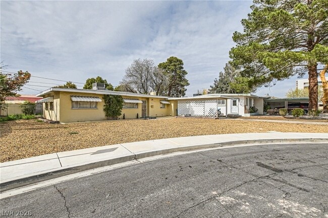 Building Photo - 1132 Pahor Dr