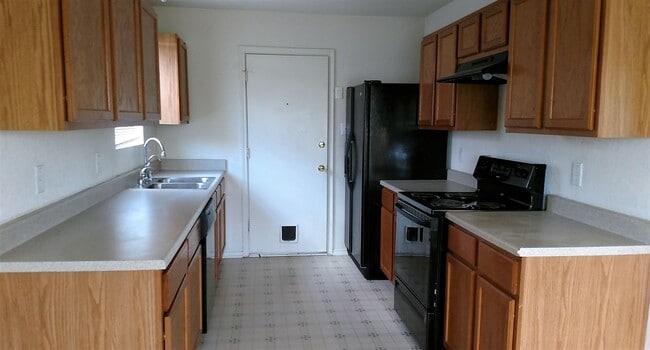 Building Photo - 3-Bedroom House for Rent in Killeen