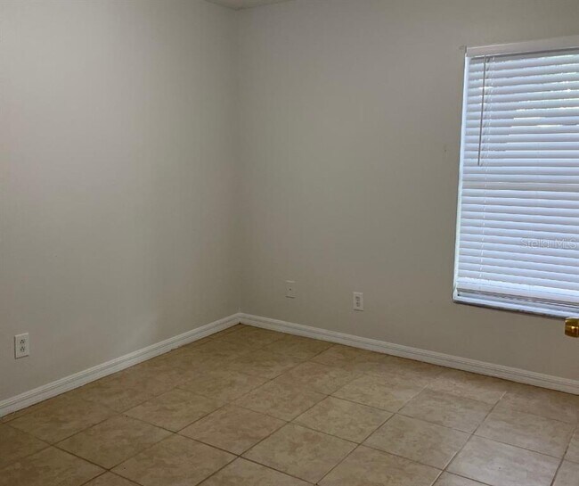 Building Photo - 5000 Anclote River St