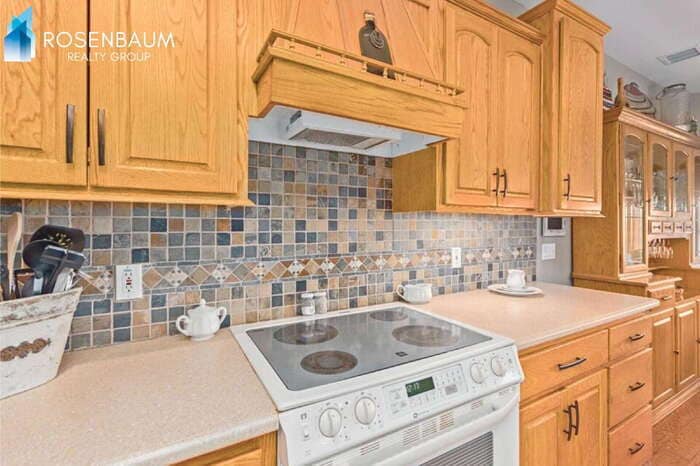 Building Photo - 15310 S Kline Pl