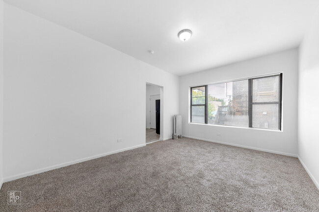 Building Photo - 7451 S Eberhart Ave