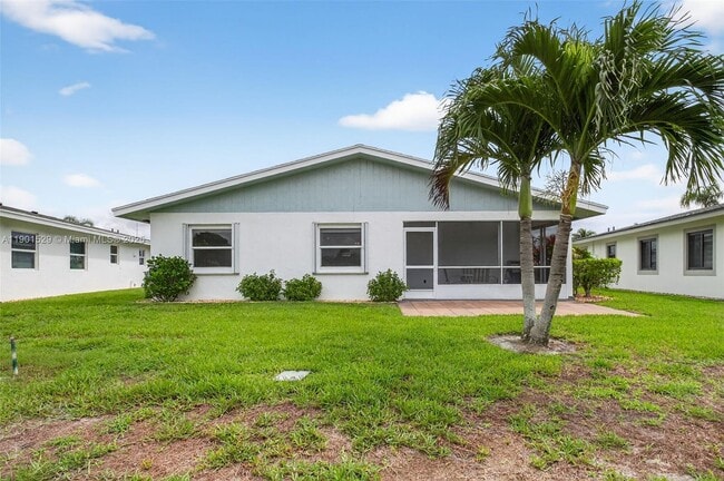 Building Photo - 3810 Rowena Cir