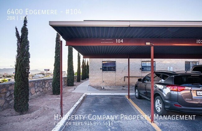 Building Photo - East El Paso Gated Refrig A/C 2bed Townhom...
