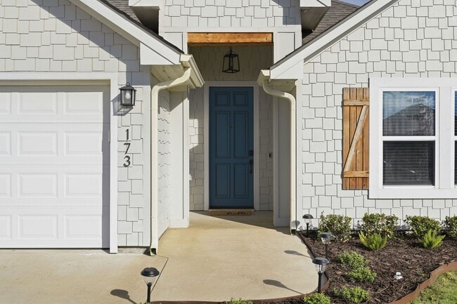 Building Photo - 173 Brazos Bnd