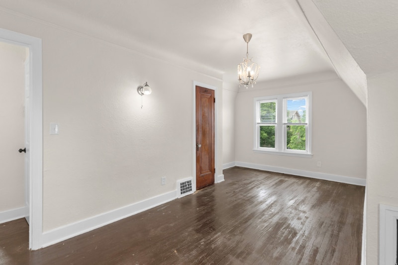 Building Photo - 3460 Haverhill St