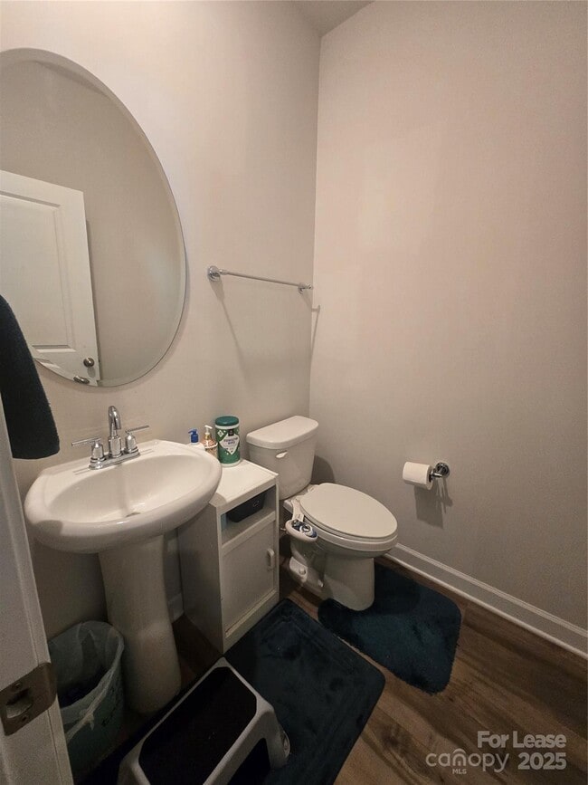 Building Photo - 340 Cranford Dr