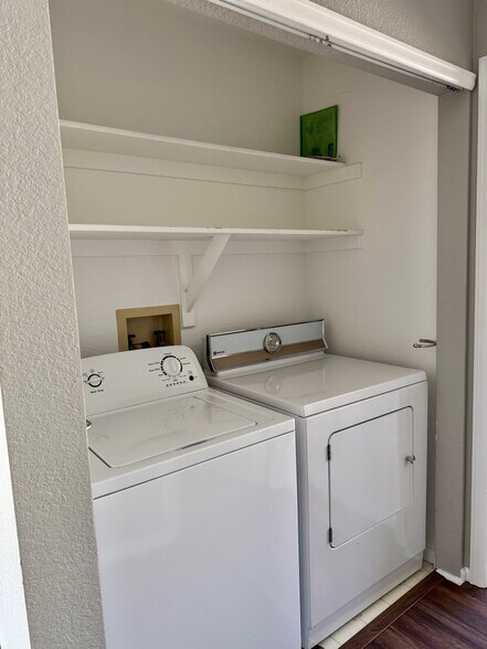 Main Floor Laundry - 9697 Independence Dr