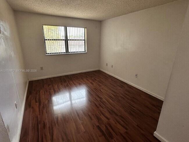 Building Photo - 7200 NW 179th St