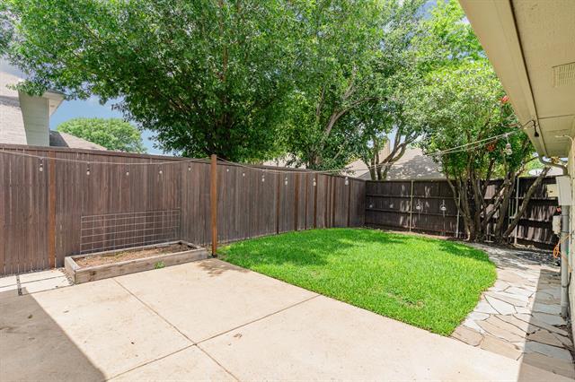 Building Photo - 10678 Quest Dr