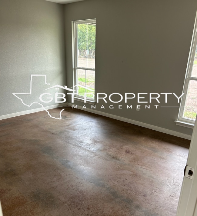 Building Photo - Brand New 3 bed 2 bath House!