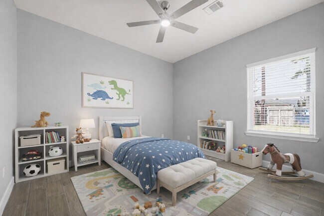 Building Photo - 2448 Areba St