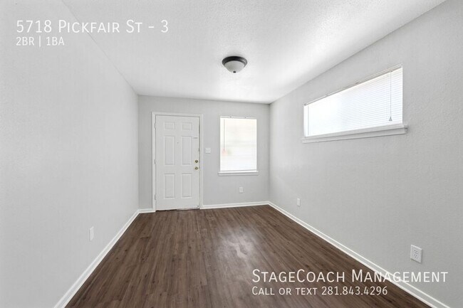 Building Photo - 5718 Pickfair St