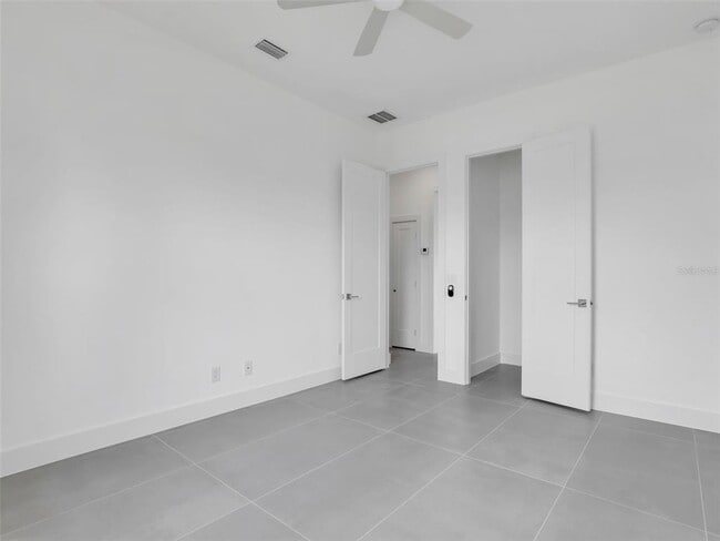 Building Photo - 6191 Kambach St