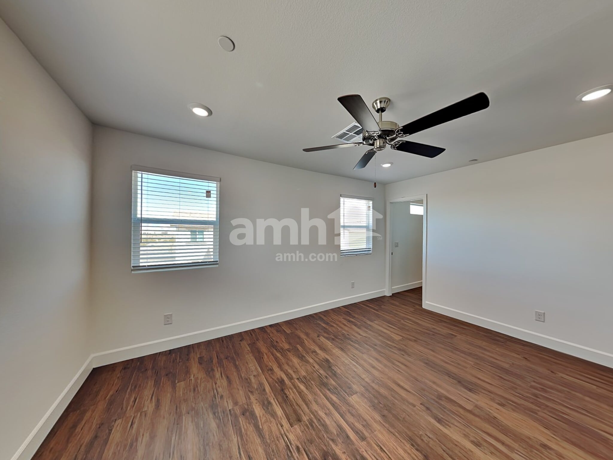 Building Photo - 100 Island Plumeria Ln