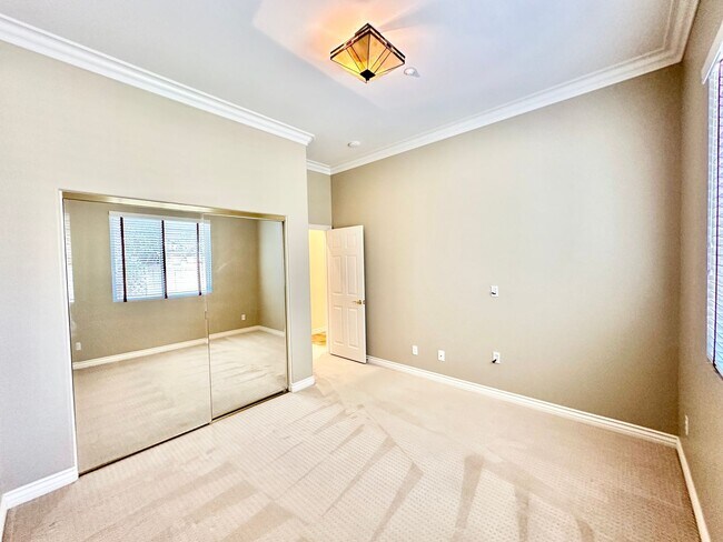 Building Photo - Beautiful Single-Level Custom Home with Serene Backyard Space in the Lovely Peppertree Park Commu...