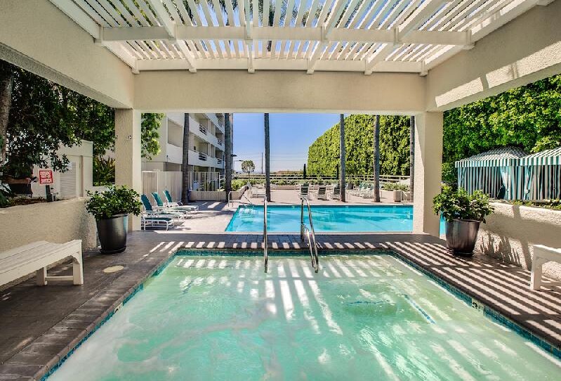 The view from the partially shaded extra large hot tub - 1131 Alta Loma Rd